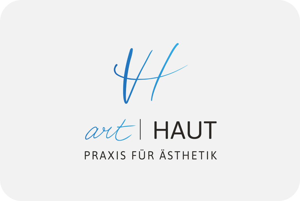 logo design for cosmetic studio